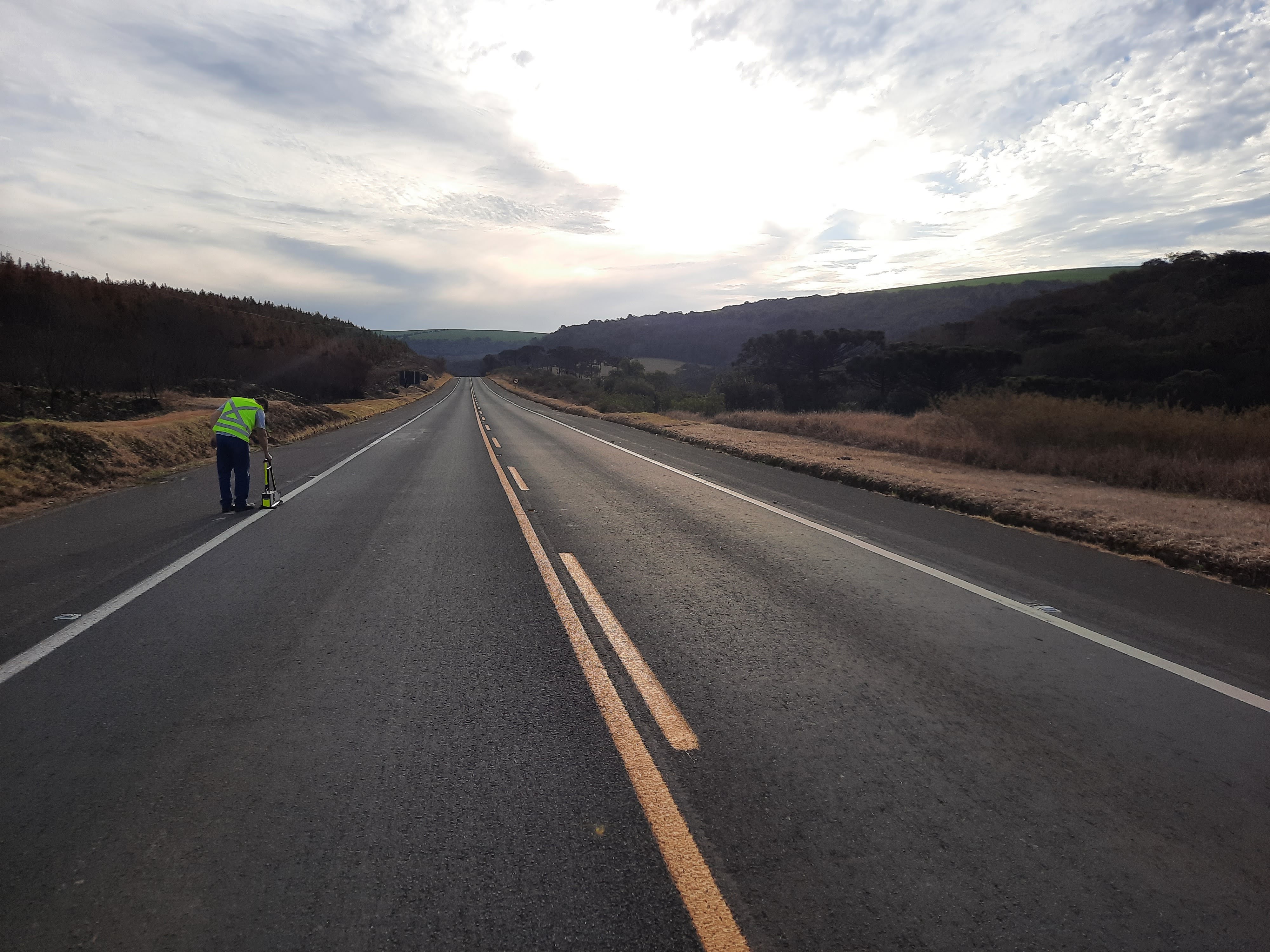 Avaliação de Refletância de Pista PR-239